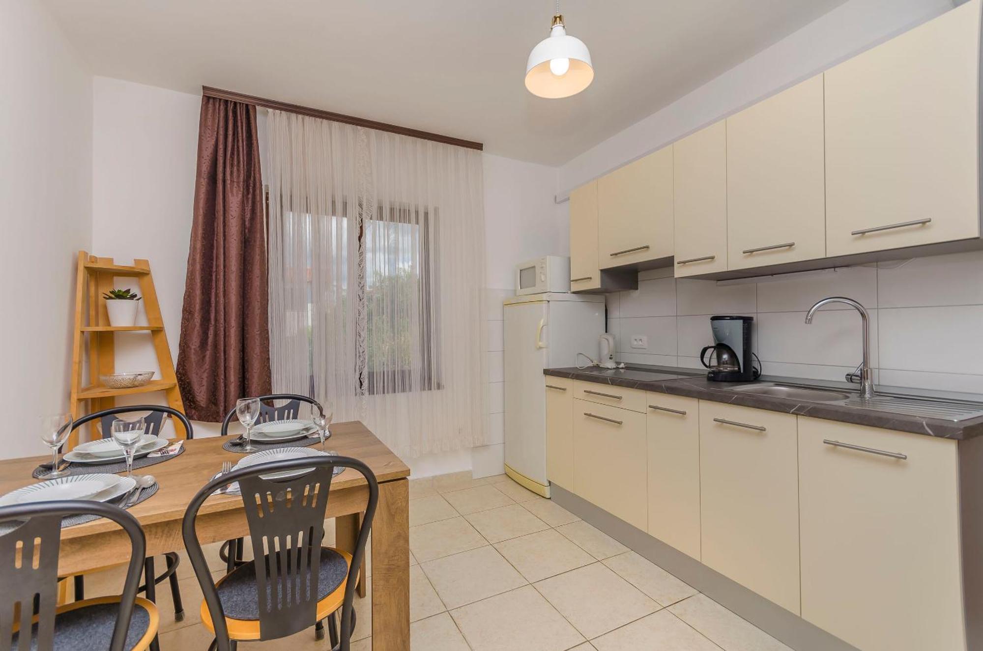 Apartments Daniela Vodice Exterior photo