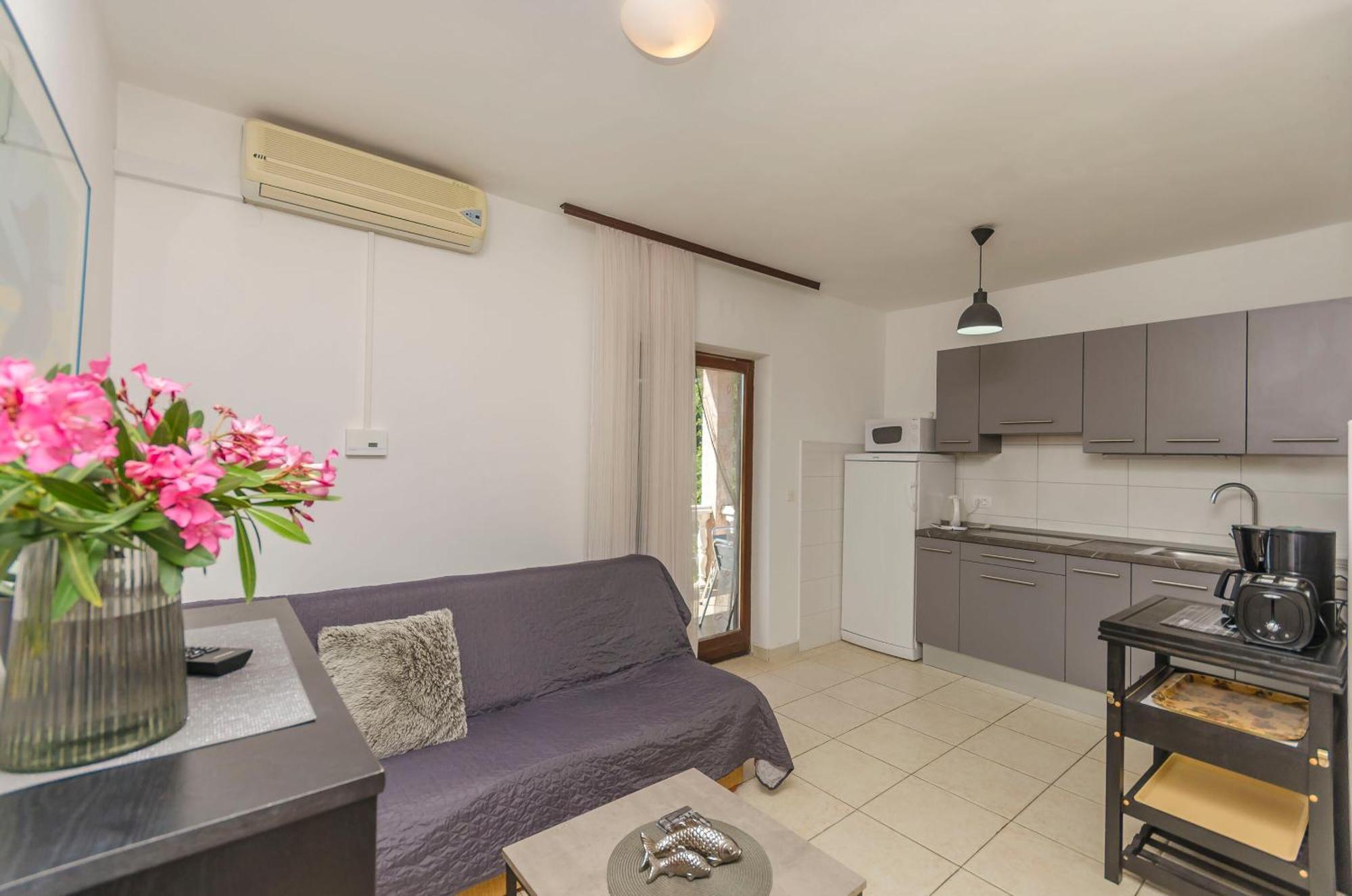 Apartments Daniela Vodice Exterior photo